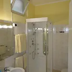 Ruscello Отель Бавено