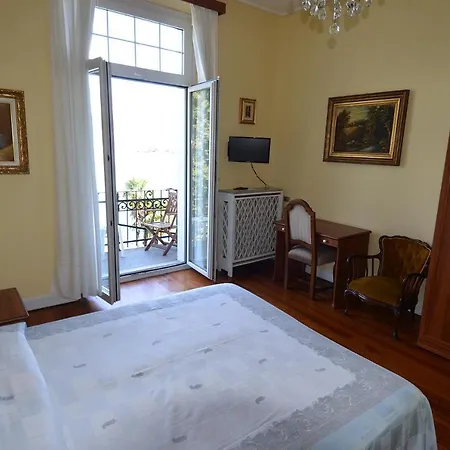 Ruscello Szálloda 2*