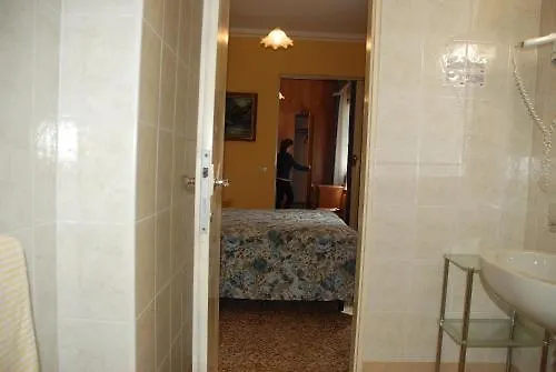 Ξενοδοχείο Ruscello 2*